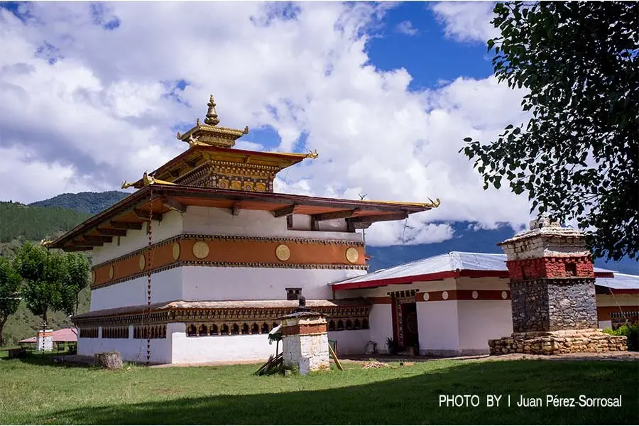 NEPAL TIBET BHUTAN TOUR PACKAGE