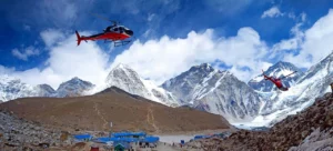 Helicopter sightseeing tour in Everest