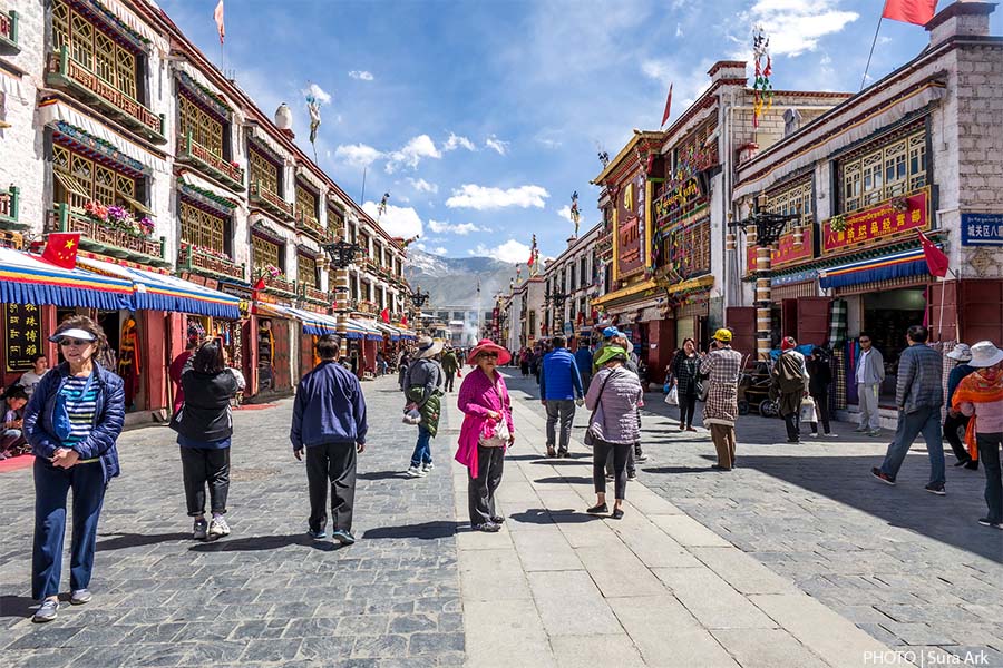 Barkhor street Tibet