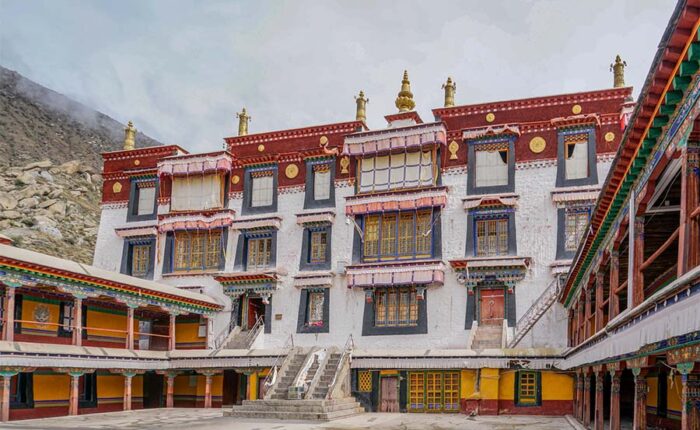 5 DAYS TIBET TOUR - Drepung monastery Tibet