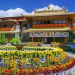 POLULAR TOURIST DESTINATIONS IN LHASA